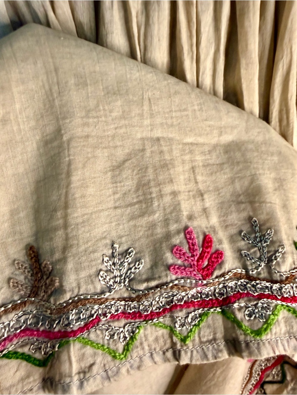 Women's Cream Embroidered Maxi Skirt - Boho Gathered Waist Size Small - Picture 3 of 6